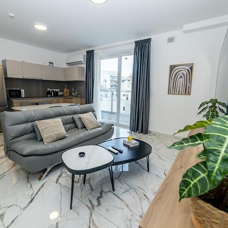 New, Stylish And Modern 1Br Apartment 세인트폴스베이 외부 사진