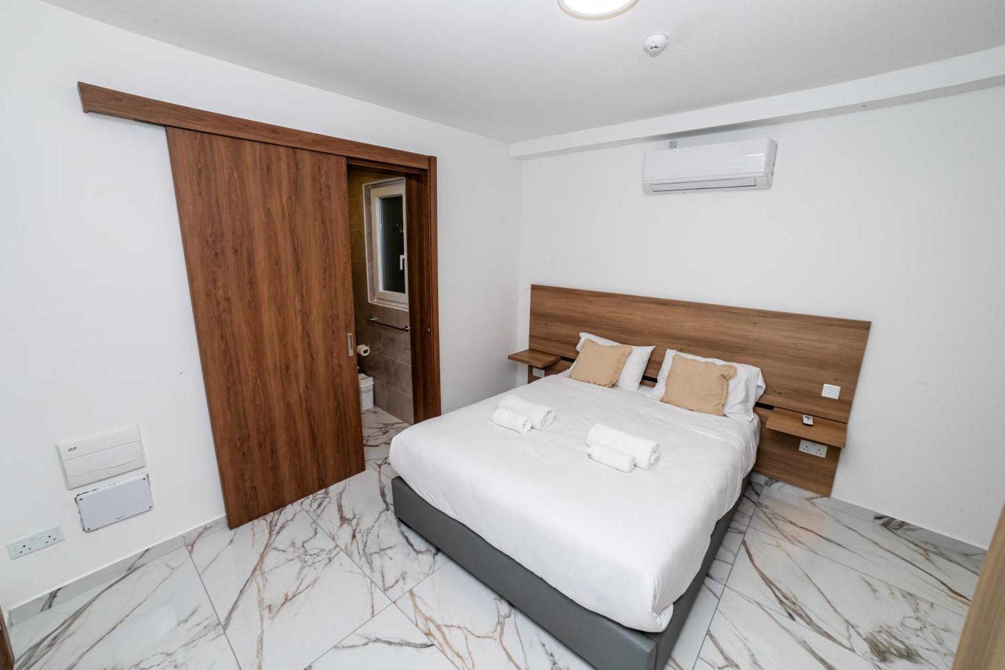 New, Stylish And Modern 1Br Apartment 세인트폴스베이 외부 사진