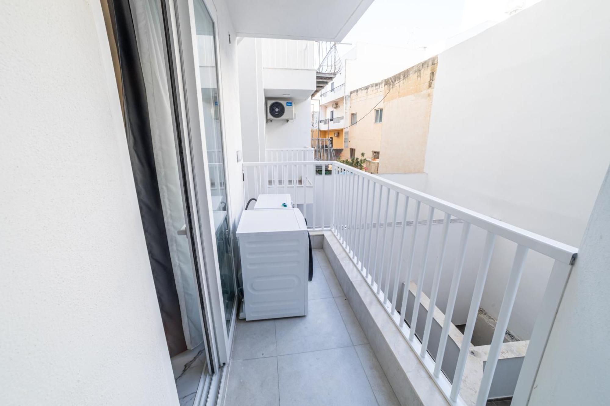 New, Stylish And Modern 1Br Apartment 세인트폴스베이 외부 사진