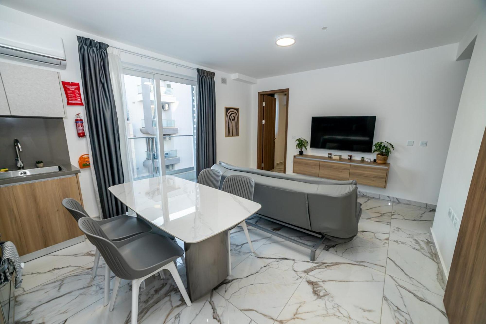 New, Stylish And Modern 1Br Apartment 세인트폴스베이 외부 사진
